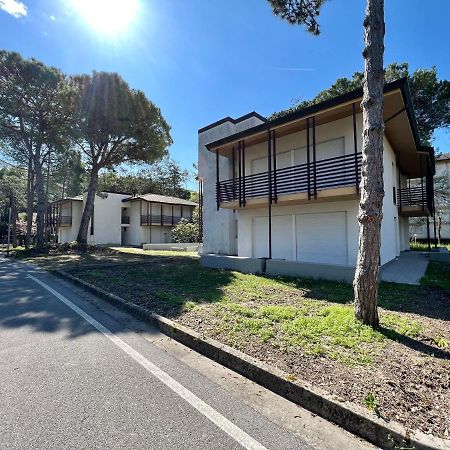 Prassitele Apartments Lignano Sabbiadoro Kültér fotó