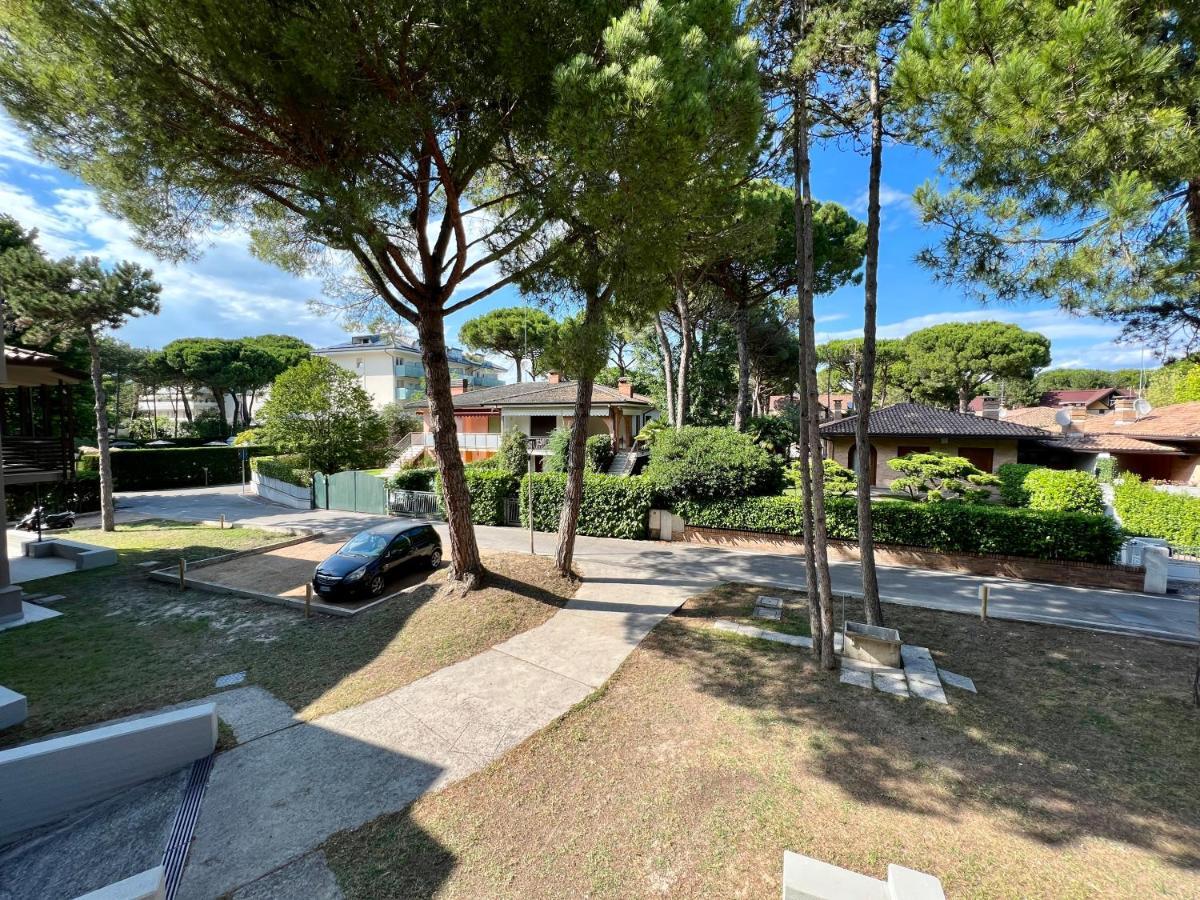 Prassitele Apartments Lignano Sabbiadoro Kültér fotó