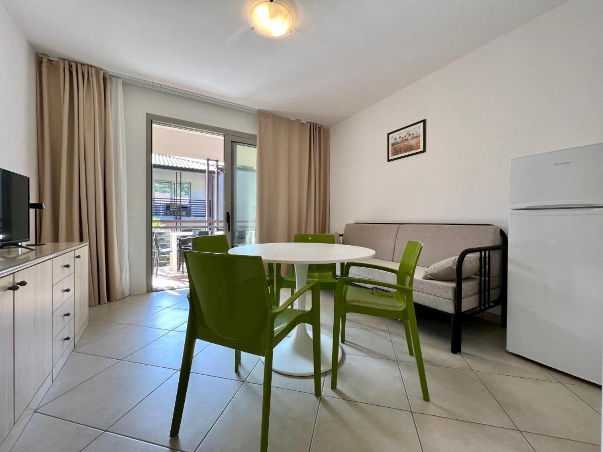 Prassitele Apartments Lignano Sabbiadoro Kültér fotó
